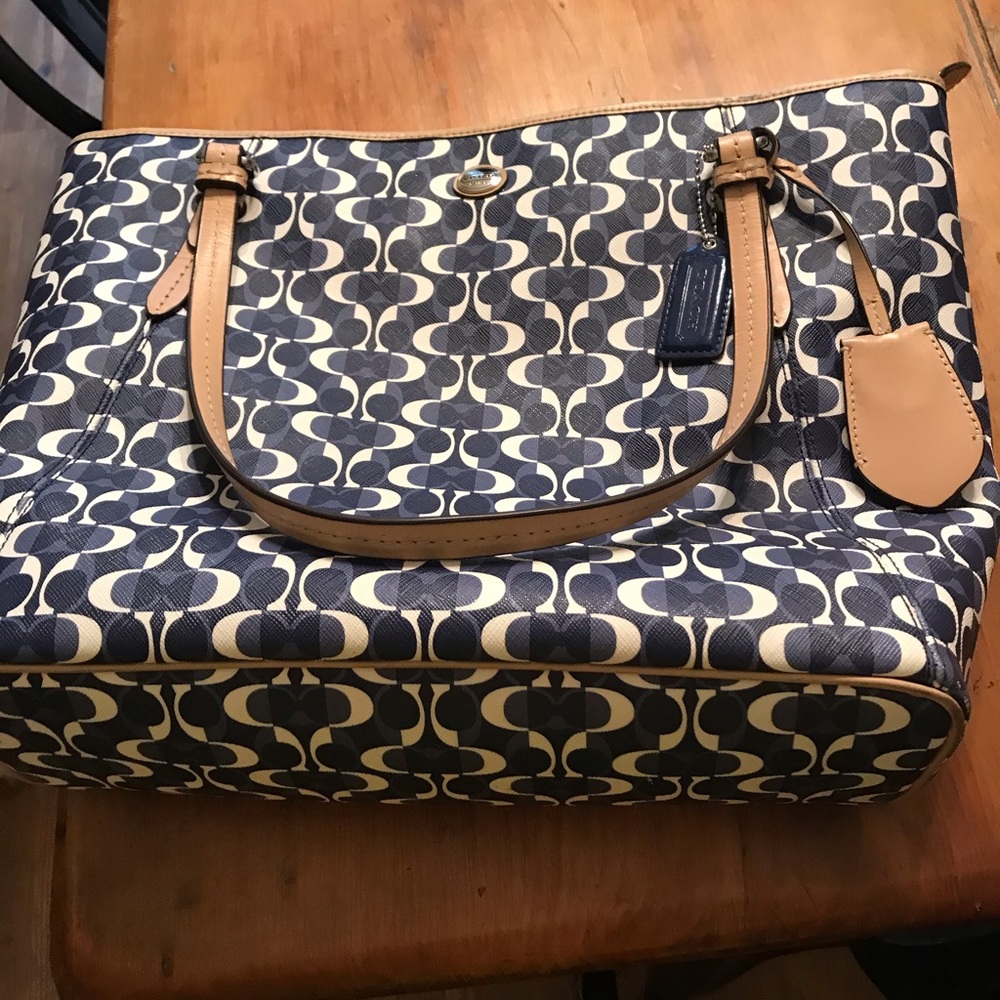 Coach tote